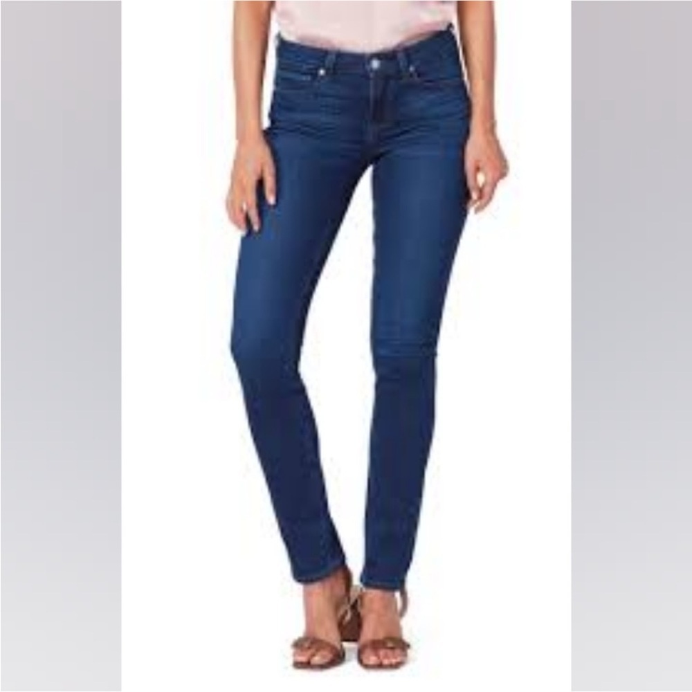 Paige SkyLine Skinny Jeans size 28